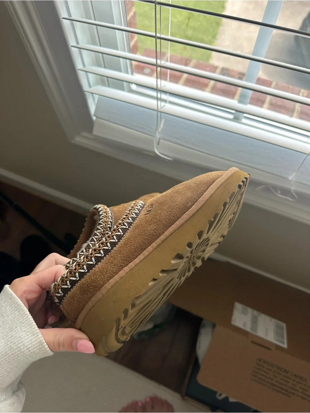 UGG Tasman slippers size 6